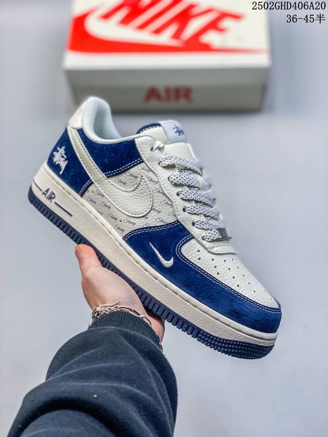 300 海外限量发售！公司级Nike Air Force 1 '07 Low “斯图西联名——深蓝翻毛白勾”空军一号 低帮 运动鞋 休闲鞋 折边针车 工艺难度大