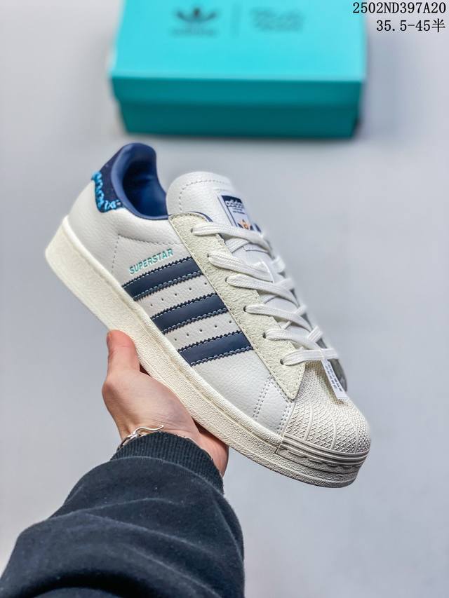 120 Adidas阿迪达斯 Superstar 三叶草男女经典低帮运动板鞋 Ig3003 尺码：35.5-45半 编码：02Nd397A20