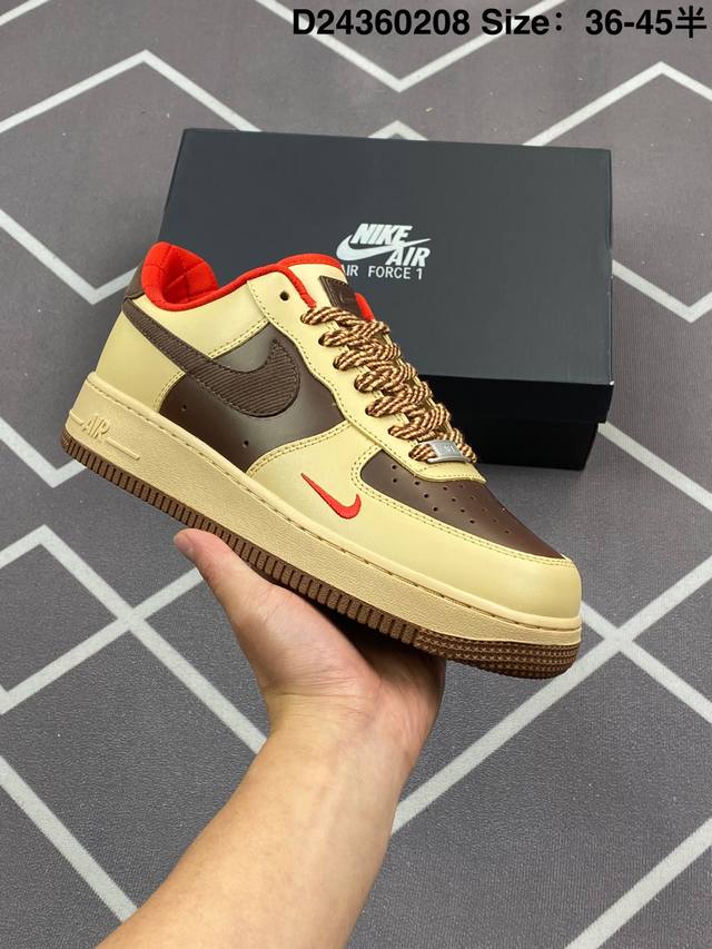 250 公司级耐克Nike Air Force 1“07空军一号低帮百搭休闲运动板鞋。柔软、弹性十足的缓震性能和出色的中底设计，横跨复古与现代的外型结合，造就出