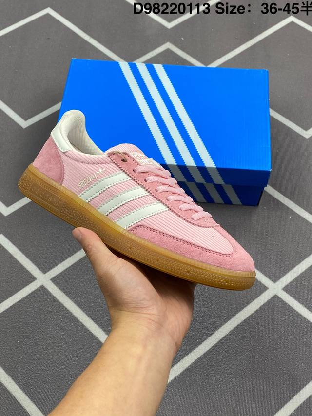 160 Adidas Handball Spezial 复古单品 阿迪达斯经典款复古休闲板鞋 #原厂原档案开发出品 皮料切割干净无任何毛边 鞋型细节完美 超高清 - 点击图像关闭