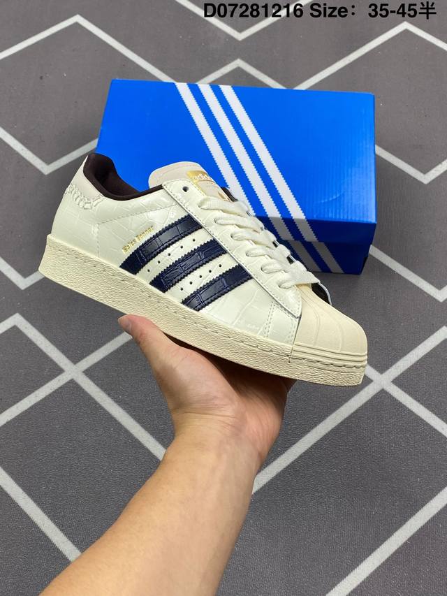 200 阿迪达斯Adidas三叶草 Originals Superstar贝壳头系列低帮经典百搭休闲运动板鞋 货号：Jp9320 尺码：35 36 37 37.