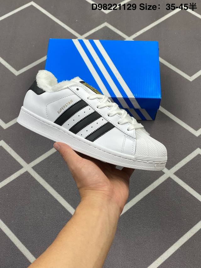 160 阿迪达斯Adidas三叶草 Originals Superstar贝壳头系列低帮经典百搭休闲运动板鞋 货号:C77124 尺码:35.5 36 36.5 - 点击图像关闭