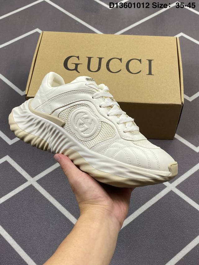 400 公司级高奢品牌·古驰/Gucci Embossed Platform With Chunky Sneaker 厚底系列低帮松糕百搭皮革休闲运动小白板鞋“