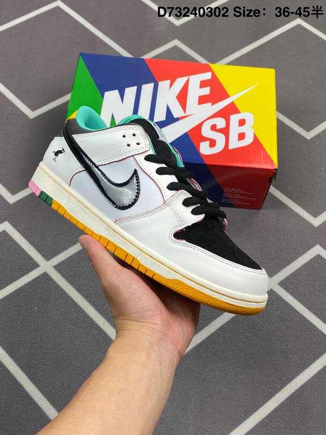 170 耐克Nike Sb Zoom Dunk Low 板鞋 系列经典百搭休闲运动板鞋加厚鞋舌的填充，使舒适性大大提升，同时也更方便穿脱中底部分则加入了脚感柔软