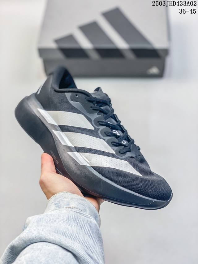 170 Adidas/阿迪达斯 零度系列 男女鞋真标半码制，采用呼吸网织物热熔面料材质，中底搭载Lightstrike高密度发泡+前掌单块Lightstrike