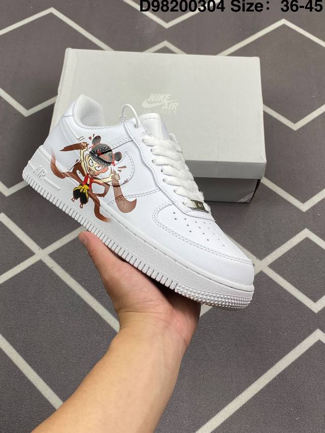 140 真标耐克Nike Air Force 1“07空军一号低帮百搭休闲运动板鞋。柔软、弹性十足的缓震性能和出色的中底设计，横跨复古与现代的外型结合，造就出风 - 点击图像关闭