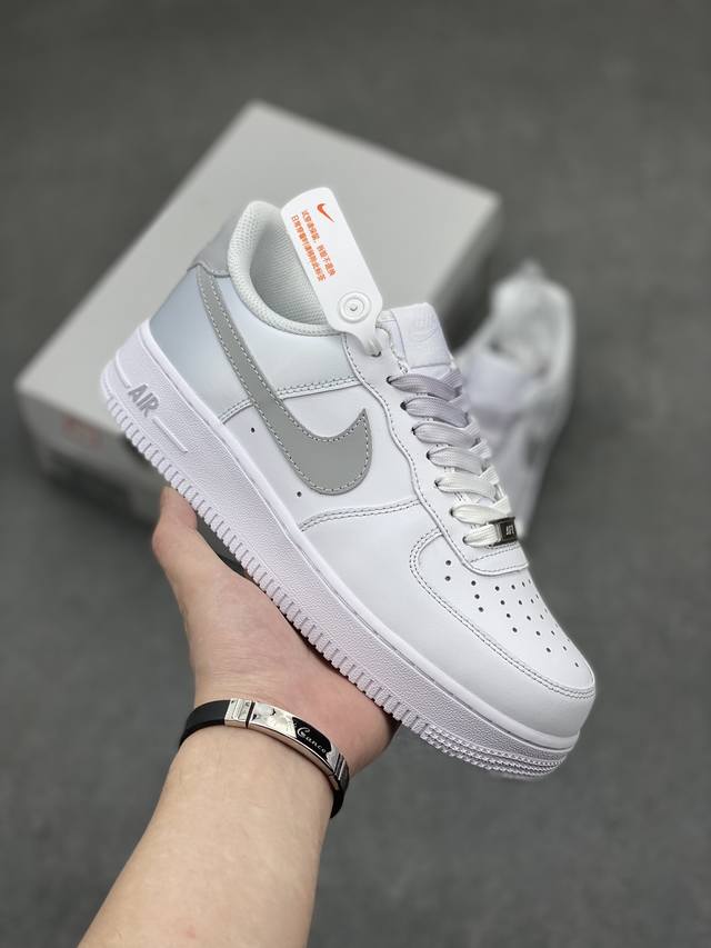 本地自取260 官方爆款定制 二次元主题 Nike Air Force 1 Low’07 渐变灰勾 空军一号低帮休闲板鞋 定制皮料 定制鞋盒 原楦原纸板 纯正空