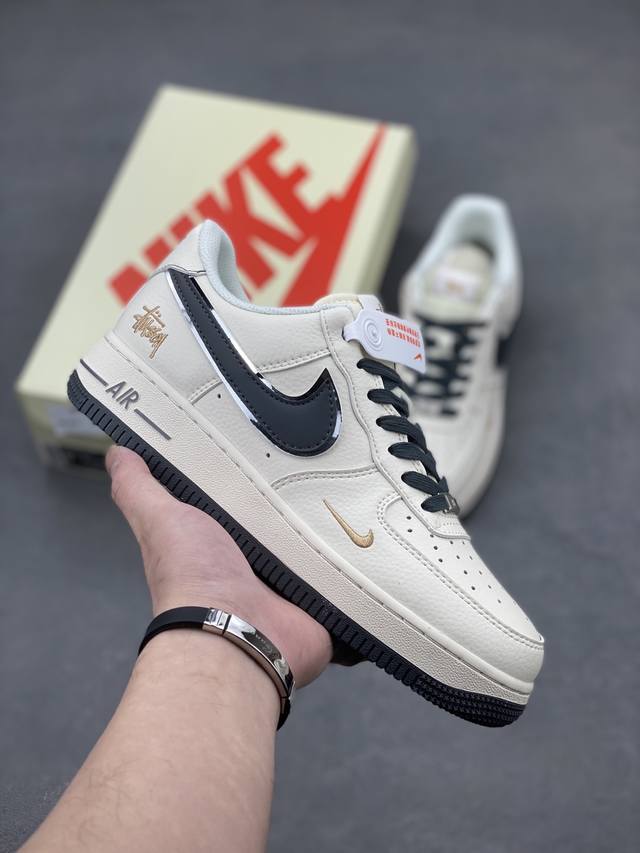 本地自取340 海外限量发售！公司级Nike Air Force 1 '07 Low 空军一号 低帮 运动鞋 休闲鞋 折边针车 工艺难度大 原楦头原纸板 原装鞋