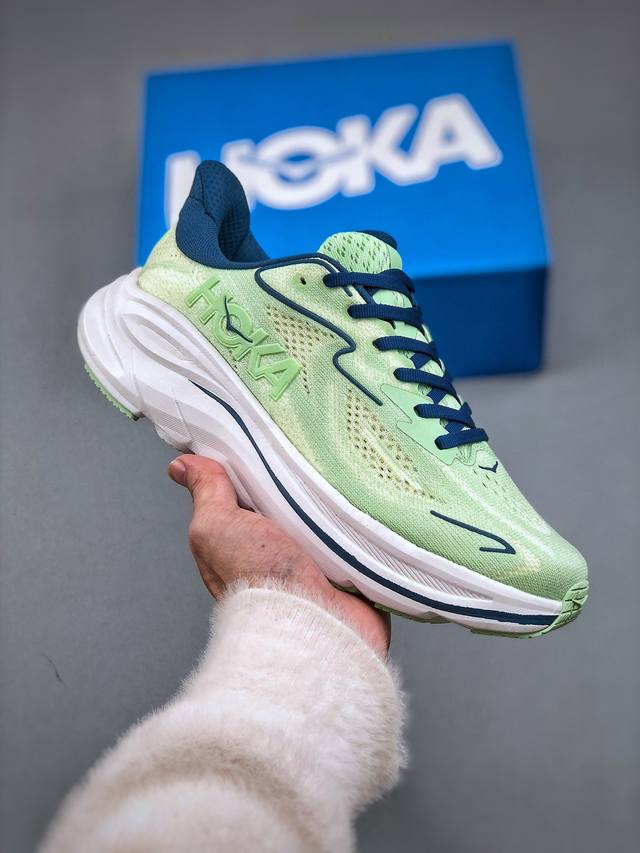 200 Hoka W Clifton 10 超轻厚底轻量跑步鞋市售最高品质 原版开发 正确后跟细节 区别市面通货版本 1162041/Waq 尺码：36-47 - 点击图像关闭