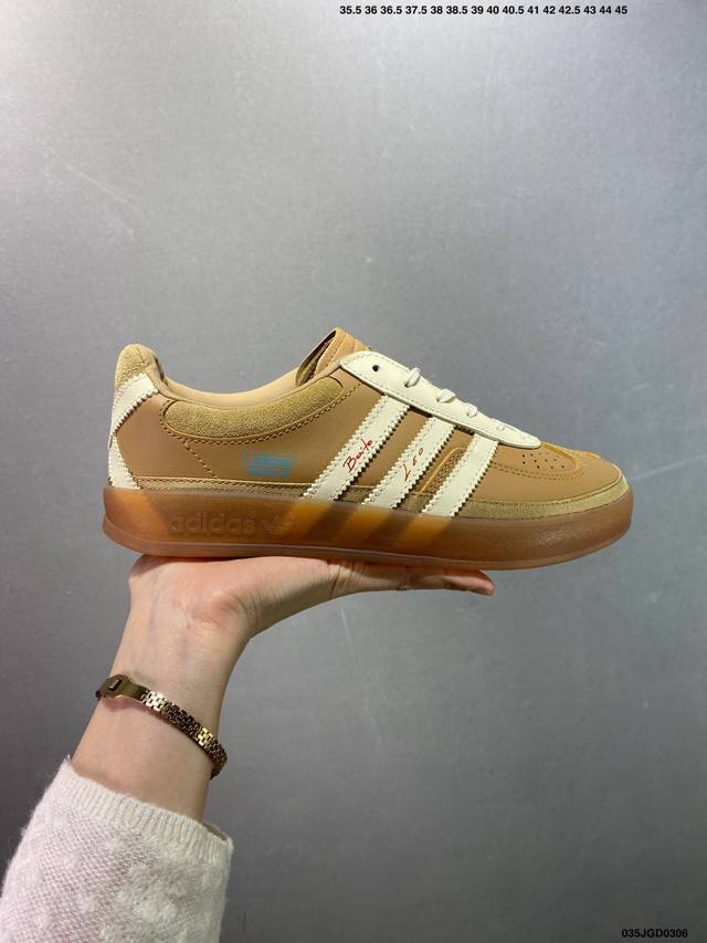 160 Adidas Originals Gazelle Indoor 三叶草休闲防滑耐磨低帮板鞋 纯原版本 鞋头出色设计 塑就出众贴合感 稳固的后跟贴合足部曲