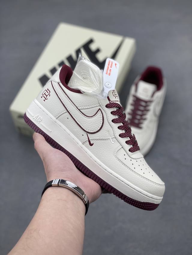 本地自取310 海外限量发售 公司级 卫冕冠军联名款 Reigning Champ X Nike Air Force 1 '07 满天星低帮空军一号休闲板鞋 定