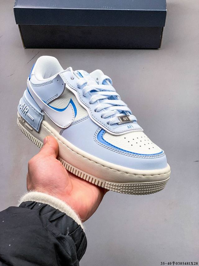 集图 200 公司级头层！Nike/耐克 Air Force 1 Shadow 拼接马卡龙 侧身 Swoosh 采用叠加形的式呈现，同时跟后也将标志性 “Air