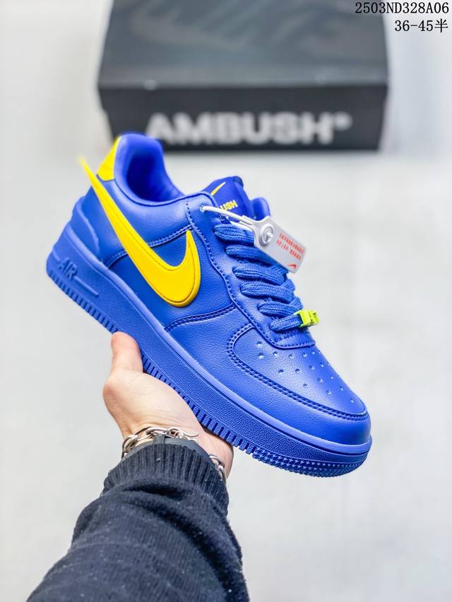 120 Ambush X Nk Air Force 1'07 Low 联名款 空军一号低帮休闲板鞋 #鞋面采用了优质原厂皮革，标志性的 Swoosh 延伸至鞋跟