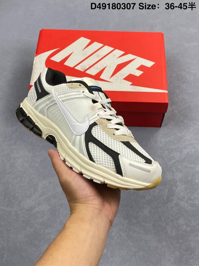 130 耐克Nike Zoom Vomero 5 马拉松复古跑五代休闲运动慢跑鞋 采用环保纤维革饰片组合网眼布鞋面材质 升级正确后跟Tpu加固 耐弯折热塑框架支