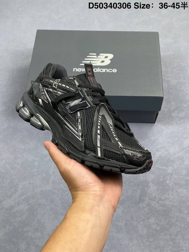 230 公司级 新百伦 New Balance M1906系列 复古运动鞋单品宝藏老爹鞋款。作为Nb最经典的档案鞋型之一，与2002一样，1906有着Nb最成熟