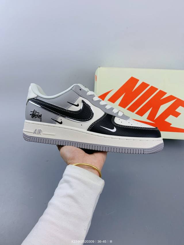 ：260 Nike Air Force 1 '07 Low “斯图西联名——黑灰白亮边”空军一号 低帮 运动鞋 休闲鞋 折边针车 工艺难度大 原楦头原纸板 原装