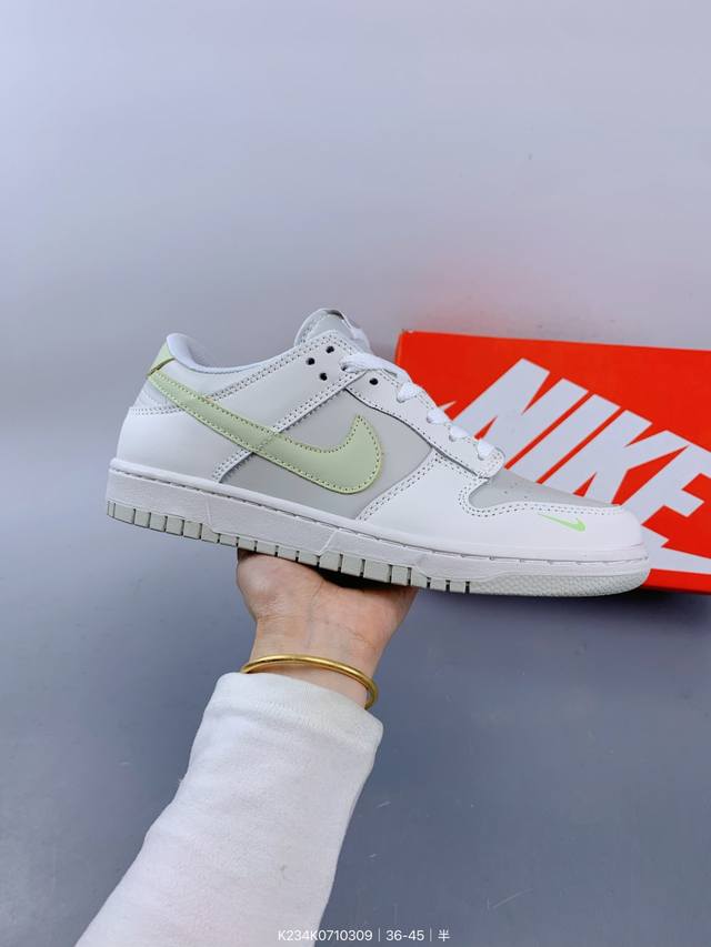 ：160 耐克Nike Sb Zoom Dunk Low 板鞋 系列经典百搭休闲运动板鞋加厚鞋舌的填充，使舒适性大大提升，同时也更方便穿脱中底部分则加入了脚感柔