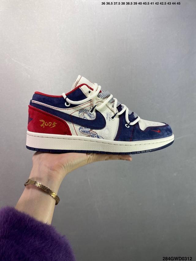 340 公司级Air Jordan Aj1 Low 低帮系列定制配色Sj9950-012 原厂内置气垫魔块 A模大底 头层小牛皮 鞋舌Aj原厂专用牛津布+Aj专