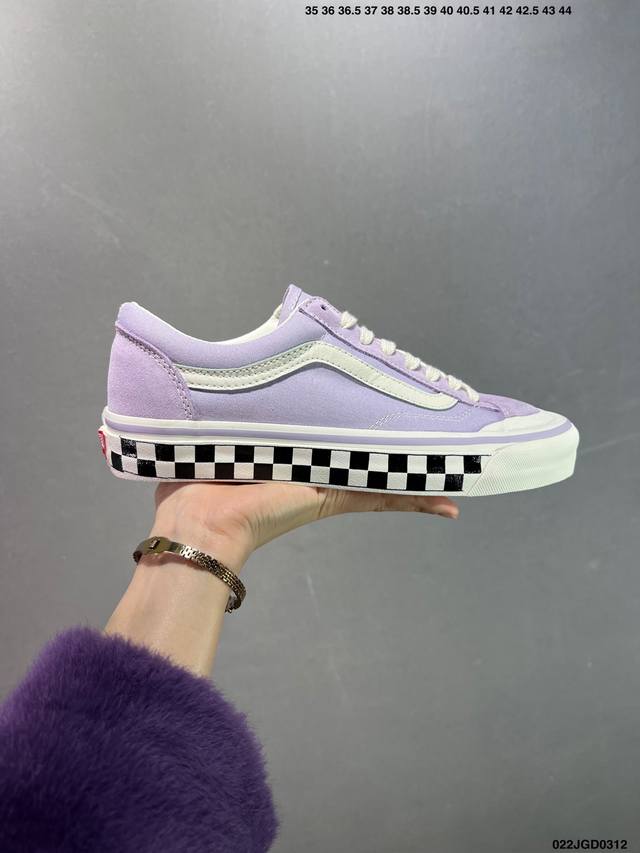 160 Vans Classics Knu Skool 苏格兰格纹拼接 厚鞋舌面包鞋 Vans联名超火的土豆鞋，复古经典，鞋头放大、包边上移加厚、鞋舌加厚。Va