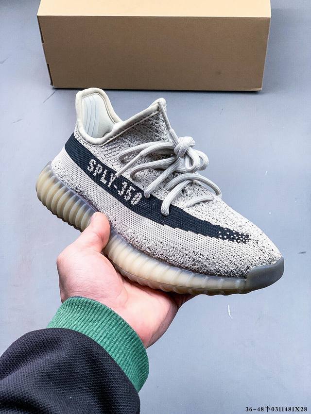 集图 200 公司级真爆！阿迪达斯Adidas Yeezy Boost 350 V2 经典运动休闲鞋 0311481X28