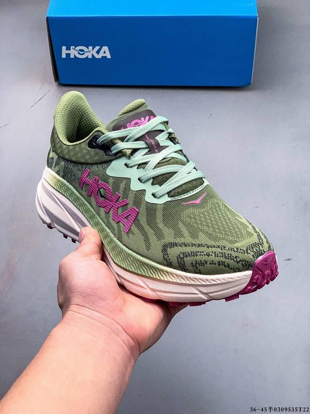 160 Hoka One One Challenger Atr 7减震防滑耐磨低帮跑步鞋。采用全新泡棉中底与高耐磨橡胶大底，集轻盈、舒适、缓震、稳定、抓地力于一 - 点击图像关闭