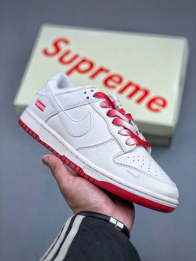 390支持放店【定制版】Nike Sb Dunk Low Supreme限定纯原大厂出品 极力推荐 原装头层材料 独家版型蒸餾加工帶來的是更好的视觉和脚感体验大