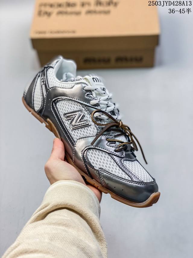 200 Miumiu缪缪 X New Balance 联名款 Nb530休闲 阿甘鞋德训鞋 广东纯原大品出厂 Miu Miu X New Balance 经典N