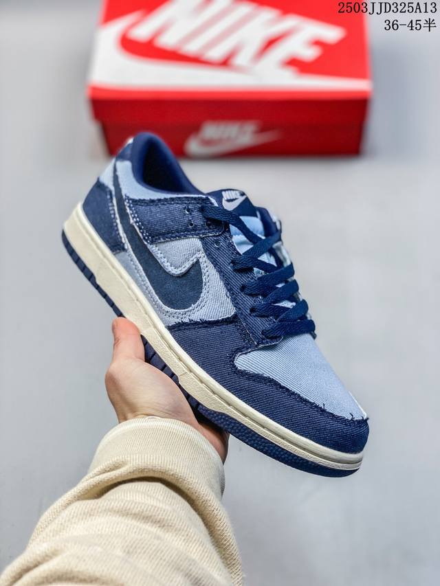 140 真标带半码 耐克Nike Sb Zoom Dunk Low 板鞋 系列经典百搭休闲运动板鞋加厚鞋舌的填充，使舒适性大大提升，同时也更方便穿脱中底部分则加