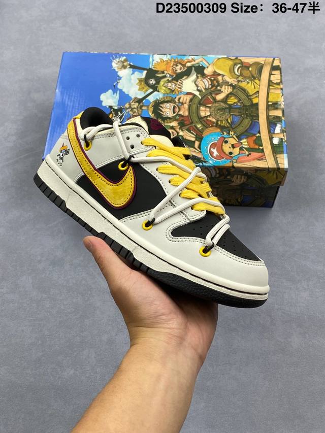 340 公司级 耐克Nike Sb Zoom Dunk Low 板鞋 系列经典百搭休闲运动板鞋加厚鞋舌的填充，使舒适性大大提升，同时也更方便穿脱中底部分则加入了