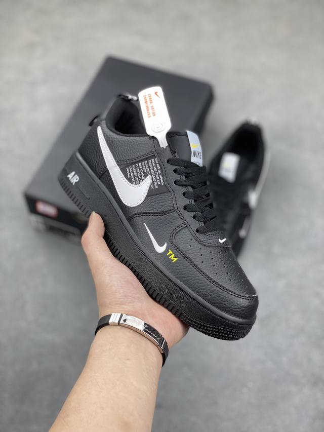 超级 长期补货 版本 耐克 Nike Air Force 1 07 Low 空军一号低帮百搭休闲运动板鞋 柔软 弹性十足的缓震性能和出色的中底设计 横跨复古与现