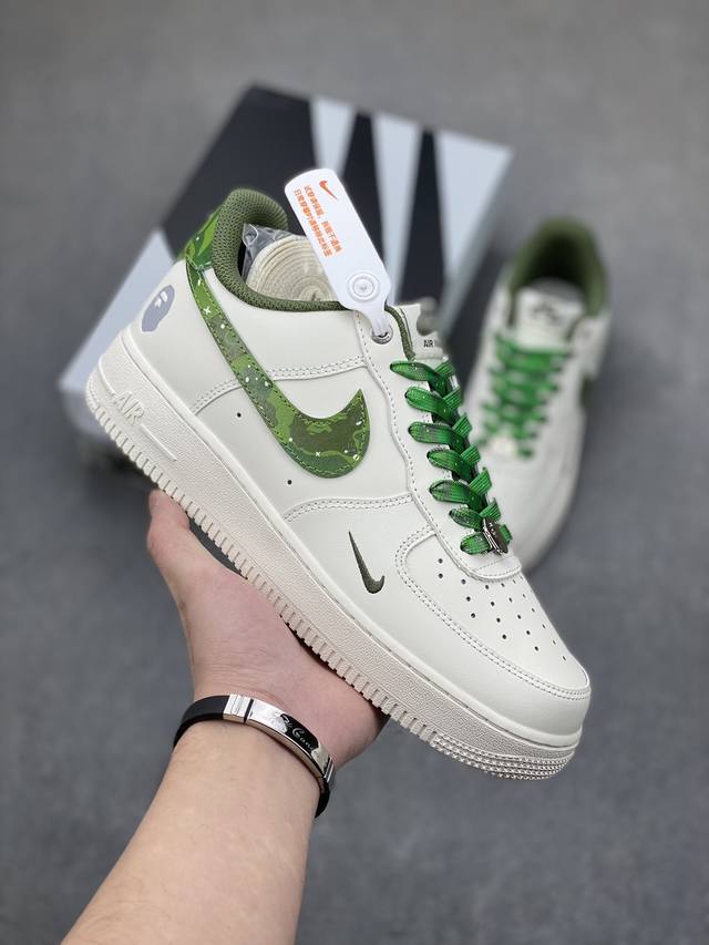 套现 版本 海外限量发售 公司级nike Air Force 1 '07 Low Bape联名-绿色迷彩 空军一号 低帮 运动鞋 休闲鞋 折边针车 工艺难度大