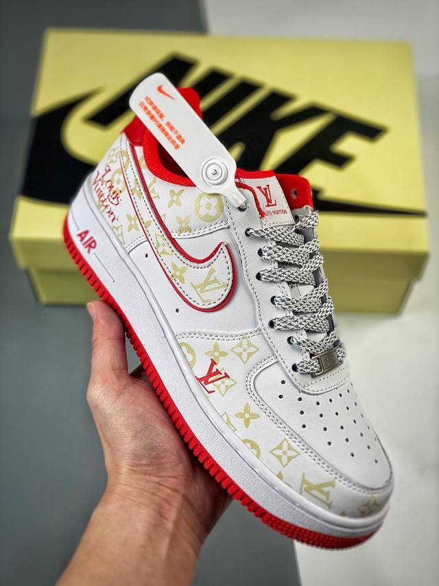 Nike Air Force1 全新配色 #原楦头原纸板 打造纯正空军版型#专注外贸渠道 全掌内置蜂窝气垫 #原盒配件 原厂中底钢印 拉帮完美 尺码:36-45