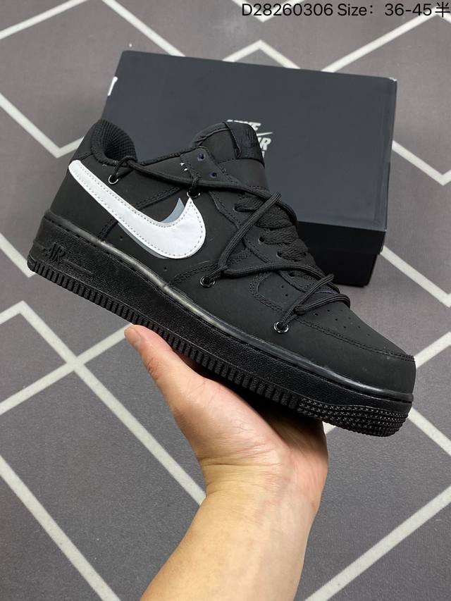 耐克nike Air Force 1 Low 空军一号低帮百搭休闲运动板鞋 柔软 弹性十足的缓震性能和出色的中底设计 横跨复古与现代的外型结合 造就出风靡全球三