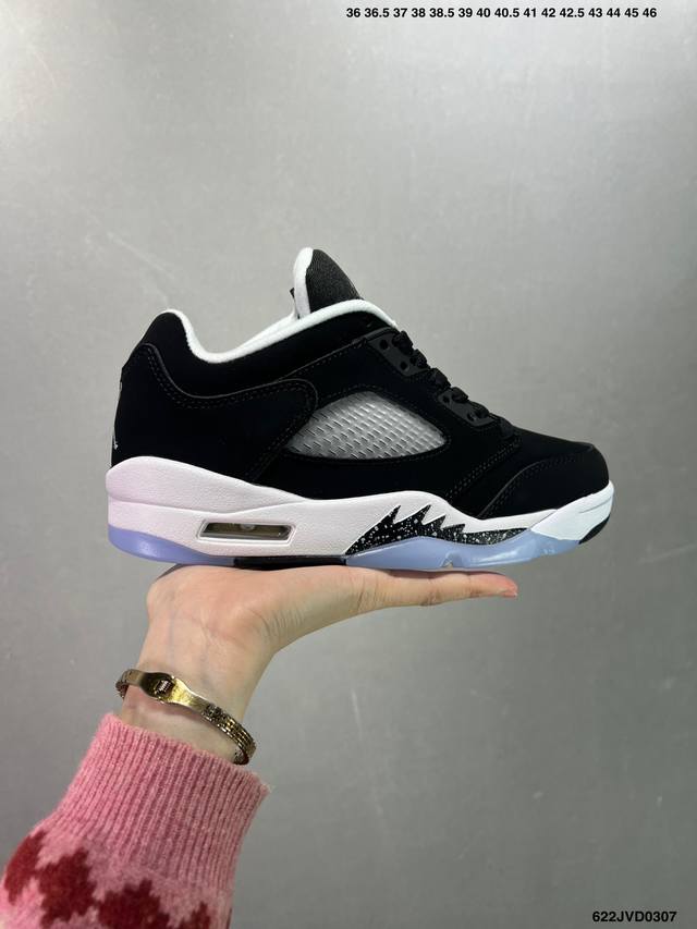 公司级air Jordan 5 Low Expression Aj5 乔5绒面白 低帮篮球鞋 Da8016- #鞋款采用绒面革抽象设计鞋面 搭配黑色 Jumpm