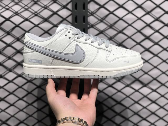 Nike Dunk 全套原楦原模倾力打造完美版型 独家原厂航空铝磨具打磨大底 鞋头坡度极致还原 无解鞋型 原盒原配 圈内天花板工艺 原厂冲刀 超高清洁度 全鞋零