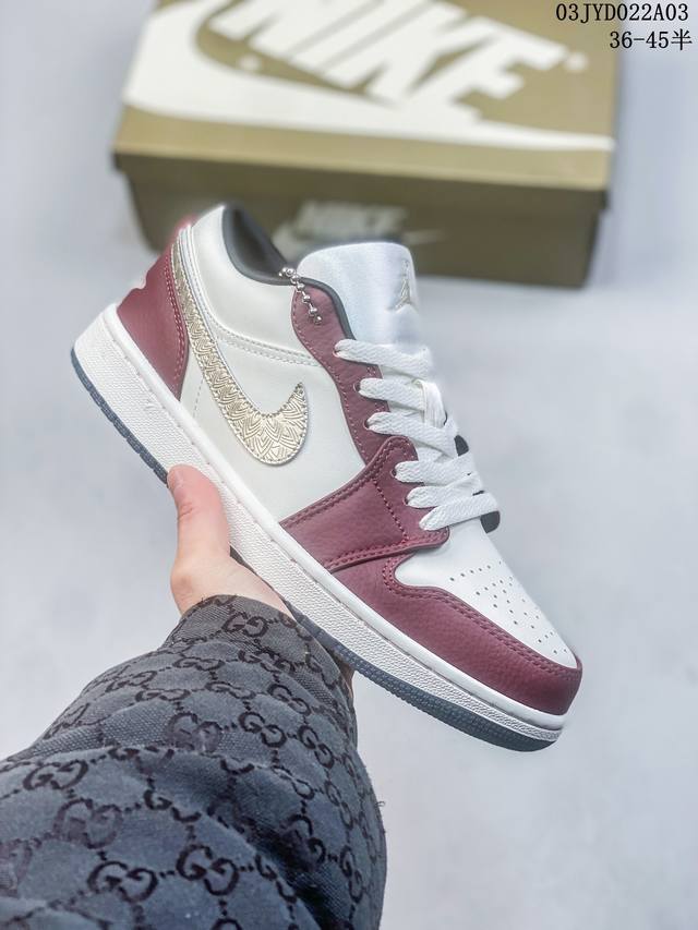 公司级真标带半码 乔丹air Jordan 1 Low Aj1 Wh 乔1 中国龙龙年限定 低帮复古文化休闲运动篮球鞋 凭借出色的性能和吸睛的外观 Air Jo