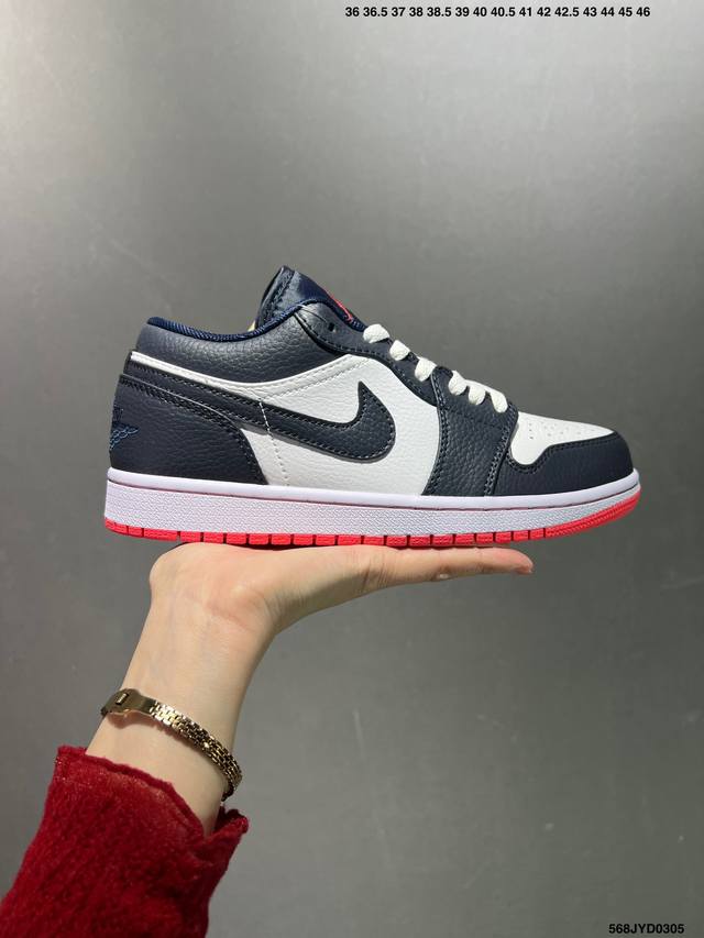 公司级air Jordan 1 Low 新配色 Aj1乔1 低帮休闲板鞋 同步官方配色 原鞋原档案开发 原档冲孔鞋头 正确满胶鞋垫 四线拉帮 原厂织唛标 鞋舌高