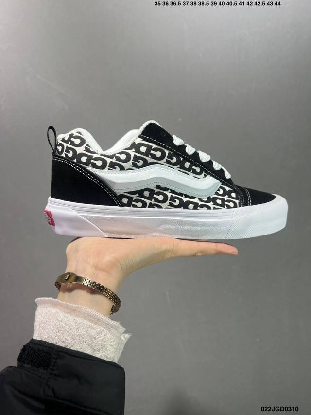 Vans Classics Knu Skool 苏格兰格纹拼接 厚鞋舌面包鞋 Vans联名超火的土豆鞋 复古经典 鞋头放大 包边上移加厚 鞋舌加厚 Vans C