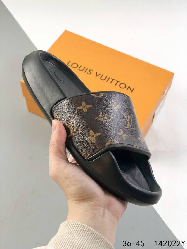 Louis Vuitton 路易威登 Lv 休闲拖鞋 明星同款 网红博主推荐 尺码 如图所示 Id 142022Y