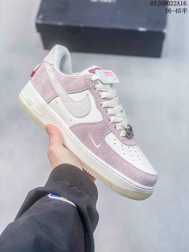 公司级带半码 耐克nike Air Force 1 Low 空军一号低帮休闲板鞋 打造纯正空军版型#专注外贸渠道 全掌内置蜂窝气垫 #原盒配件 原厂中底钢印 拉