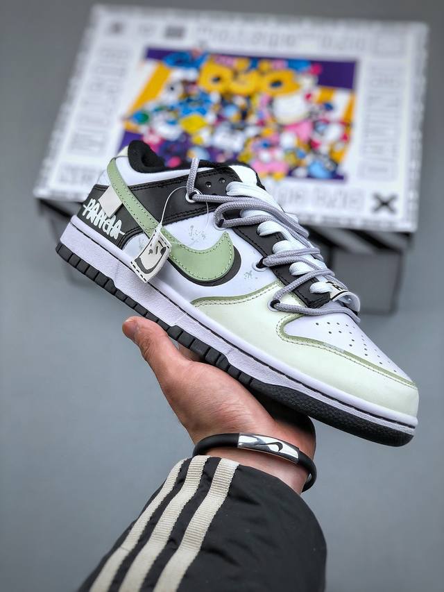 Nike Sb Dunk Low 滚滚而来 熊猫涂鸦解构抽绳鞋带 纯原大厂出品 极力推荐原装头层材料 独家版型蒸餾加工帶來的是更好的视觉和脚感体验大厂纯原品质出