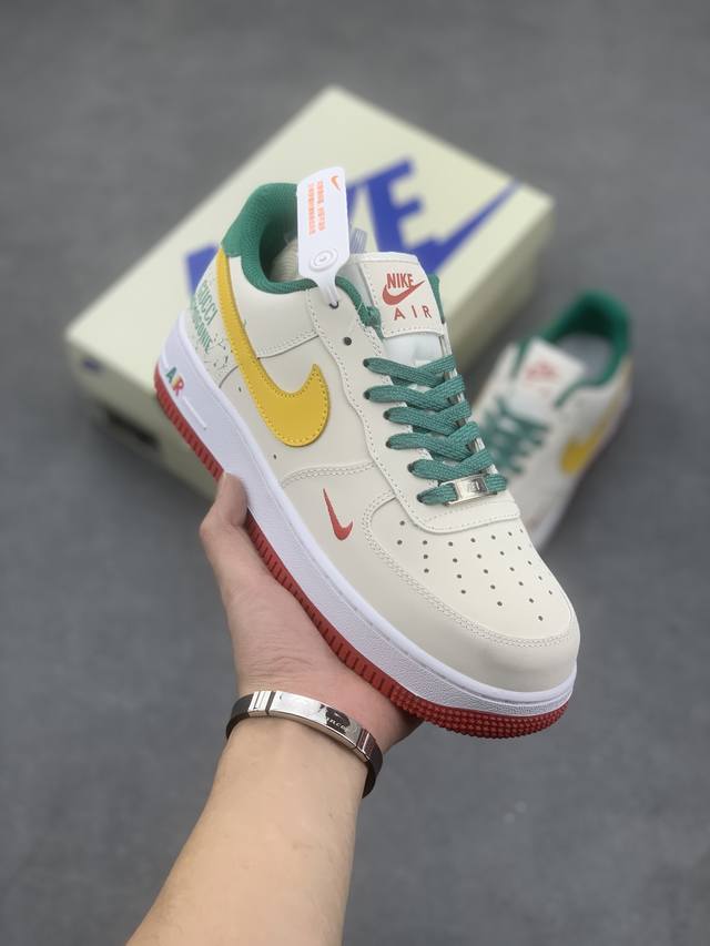 工厂套现福利特价 特价 原 版本 海外限量发售 公司级nike Air Force 1 '07 Low 古驰联名--圣诞节 空军一号 低帮 运动鞋 休闲鞋 圣诞