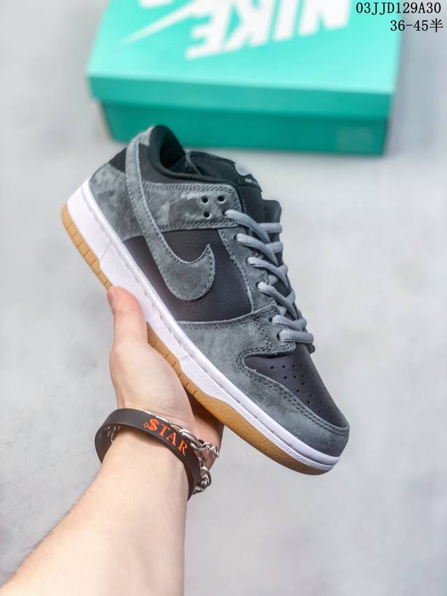 公司级带半码 耐克nike Sb Dunk Low 扣篮系列复古低帮休闲运动滑板板鞋 采用脚感柔软舒适zoomair气垫 有效吸收滑板等极限运动在落地时带来的冲