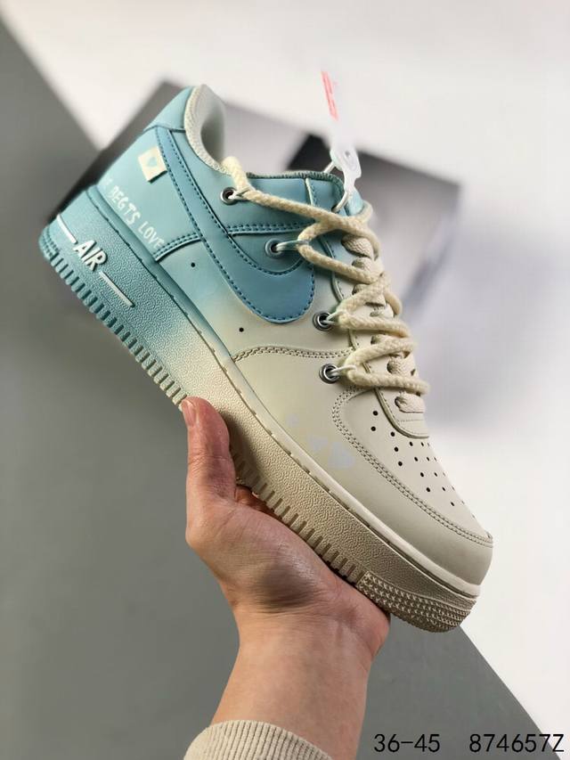 公司级真标带半码 耐克nike Air Force 1 Low 空军一号 绑绳绑带 低帮百搭休闲运动板鞋 柔软 弹性十足的缓震性能和出色的中底设计 横跨复古与现