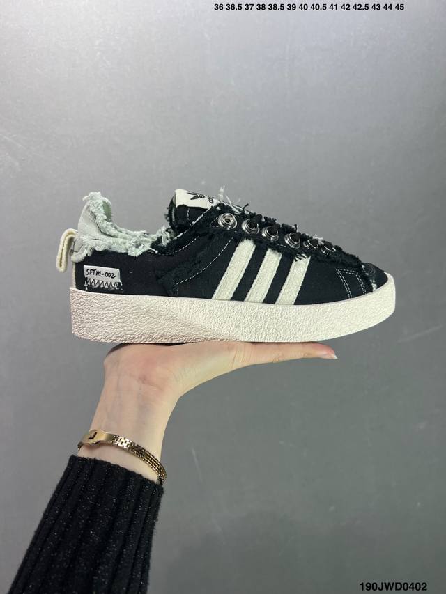 公司级adidas 阿迪达斯 男女鞋真标半码制 原楦开发版型 采用棉质帆布组合环保纤维革鞋面材质 原档案开发铝楦楦型 正确硫化组合鞋底 每次人气都不低澳洲时尚品