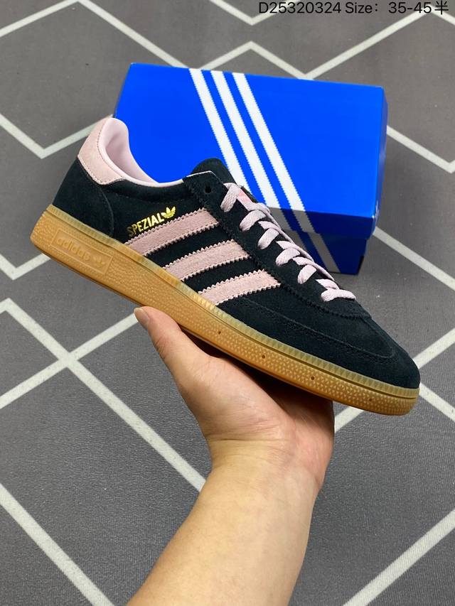 Adidas Handball Spezial 官方正确版本 阿迪达斯经典款 复古休闲板鞋 #全鞋采用反毛皮制作 牛筋耐磨大底 承载青春情怀的板鞋 经典三条杠装