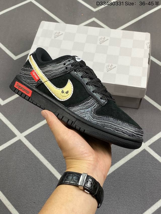 Futura X Nike Dunk Low Sb联名 解构绑带滑板鞋. 这双鞋带系统延续了今年的代表性风格 保持了 Dunk Sb Low 街头属性的同时 V