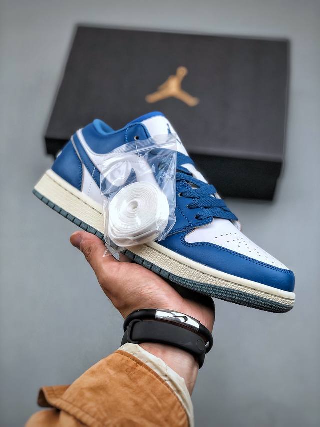 Air Jordan 1 Low 低帮篮球鞋 货号 Fn5214-141 公司原鞋购回重新打版开模 拒绝公底 购置公司同步原材料 所有细节还原95% 全网最高版