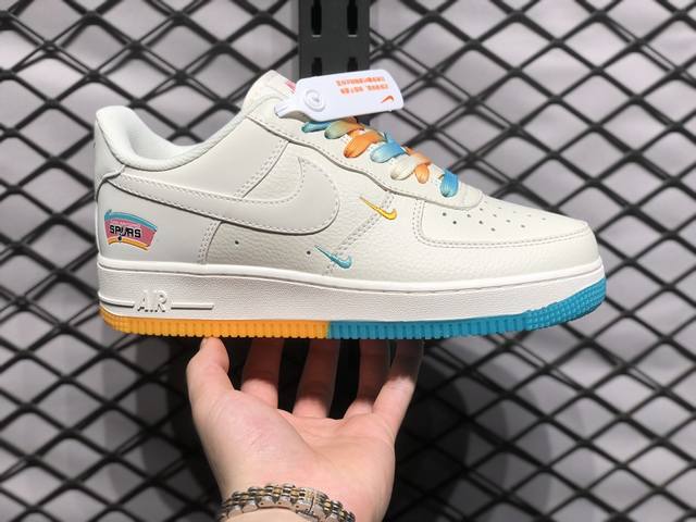 福利 Air Force 1 Low 原装级别 原楦头原纸板 打造纯正空军版型专注外贸渠道 全掌内置蜂窝气垫 原盒配件 原厂中底钢印 拉帮完美 货号 Sa569