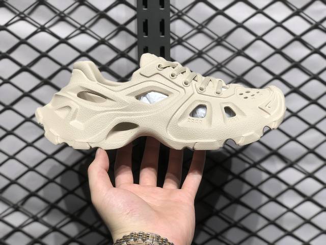 Balenciaga 巴黎世家 法国高端奢侈品牌-巴黎世家balenciaga Mold Thong Sandals夏季沙滩涉水百搭休闲 采用超轻95% 注塑